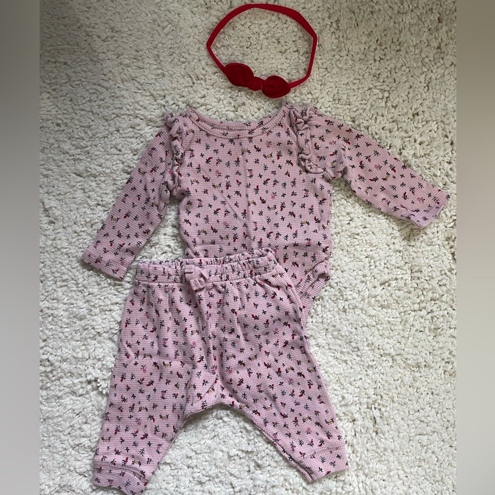 Waffle-Knit Outfit